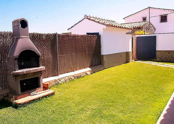 Vacacionales Piscina Y Jardin Privado Hébergement de vacances Conil De La Frontera