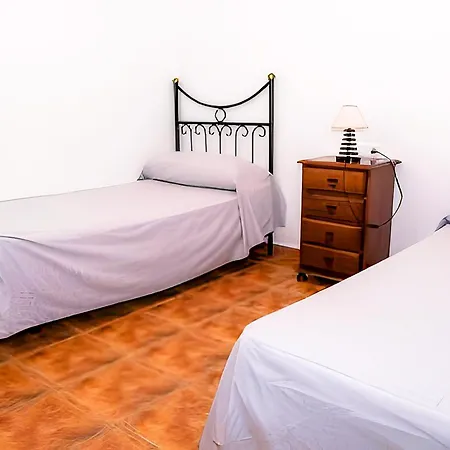 Ferienhaus Vacacionales Piscina Y Jardin Privado
