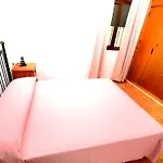 Dom wakacyjny Vacacionales Piscina Y Jardin Privado