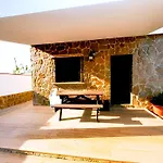 Dom wakacyjny Vacacionales Piscina Y Jardin Privado Conil De La Frontera